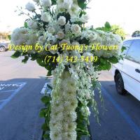 Cat Tuong Flowers Orange County Santa Ana Funeral Arrangement Cross